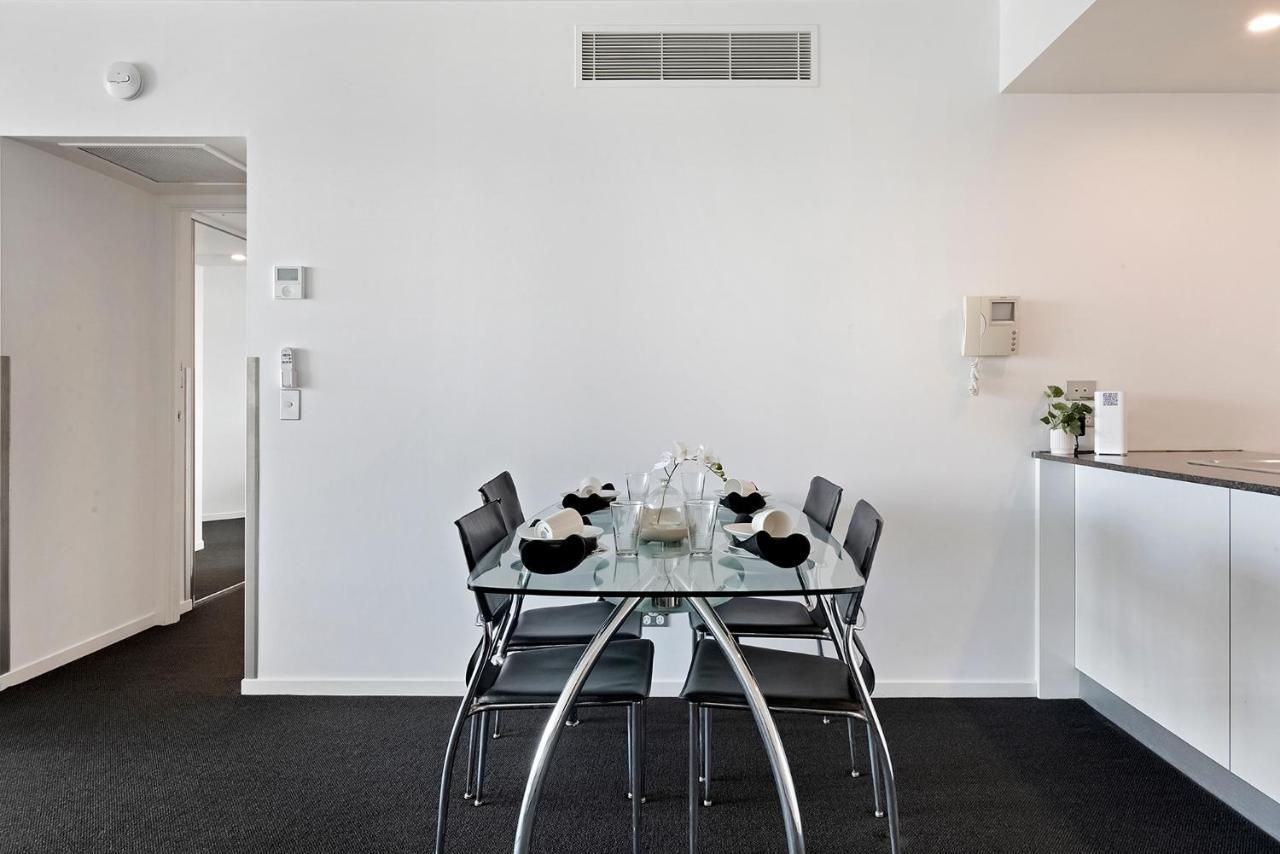 גולד קוסט Sierra Grand Broadbeach - Self Contained & Privately Managed Apartments מראה חיצוני תמונה