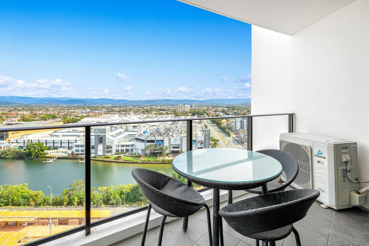 גולד קוסט Sierra Grand Broadbeach - Self Contained & Privately Managed Apartments מראה חיצוני תמונה