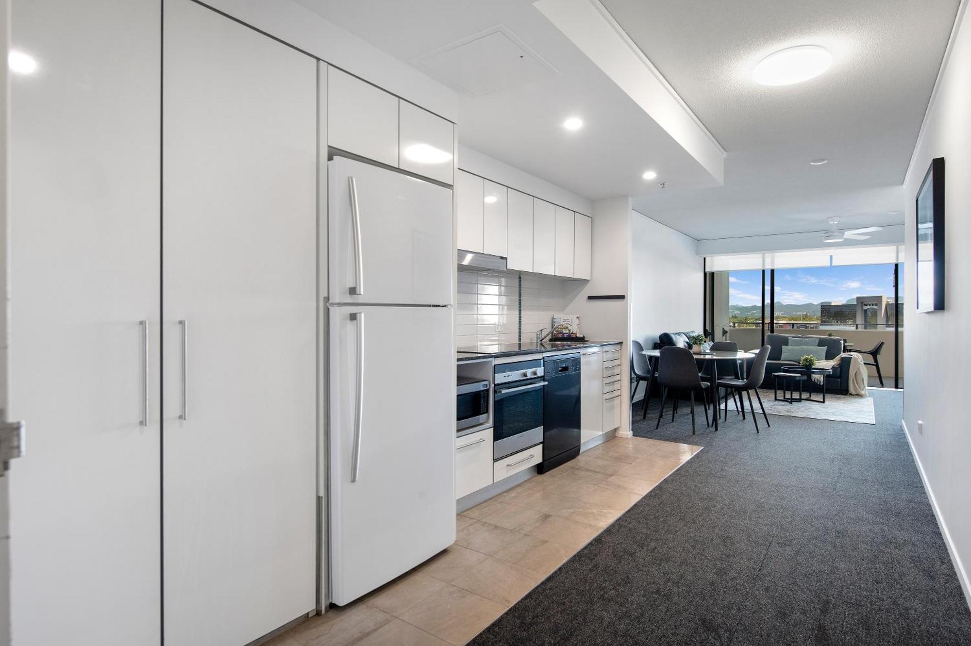 גולד קוסט Sierra Grand Broadbeach - Self Contained & Privately Managed Apartments מראה חיצוני תמונה